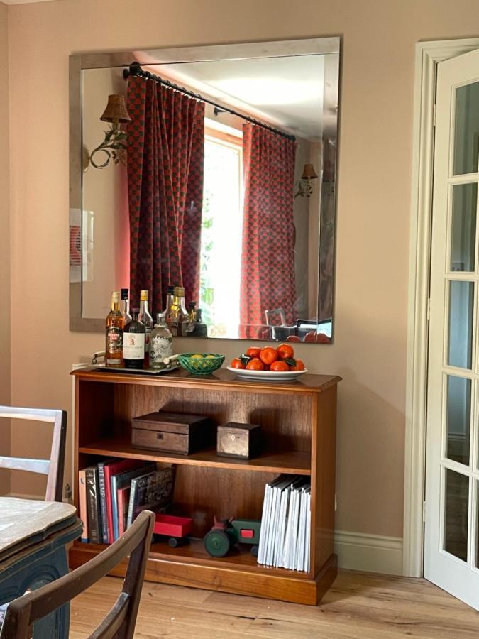 Peaceful Cottage With Private Garden 헤일셤 외부 사진